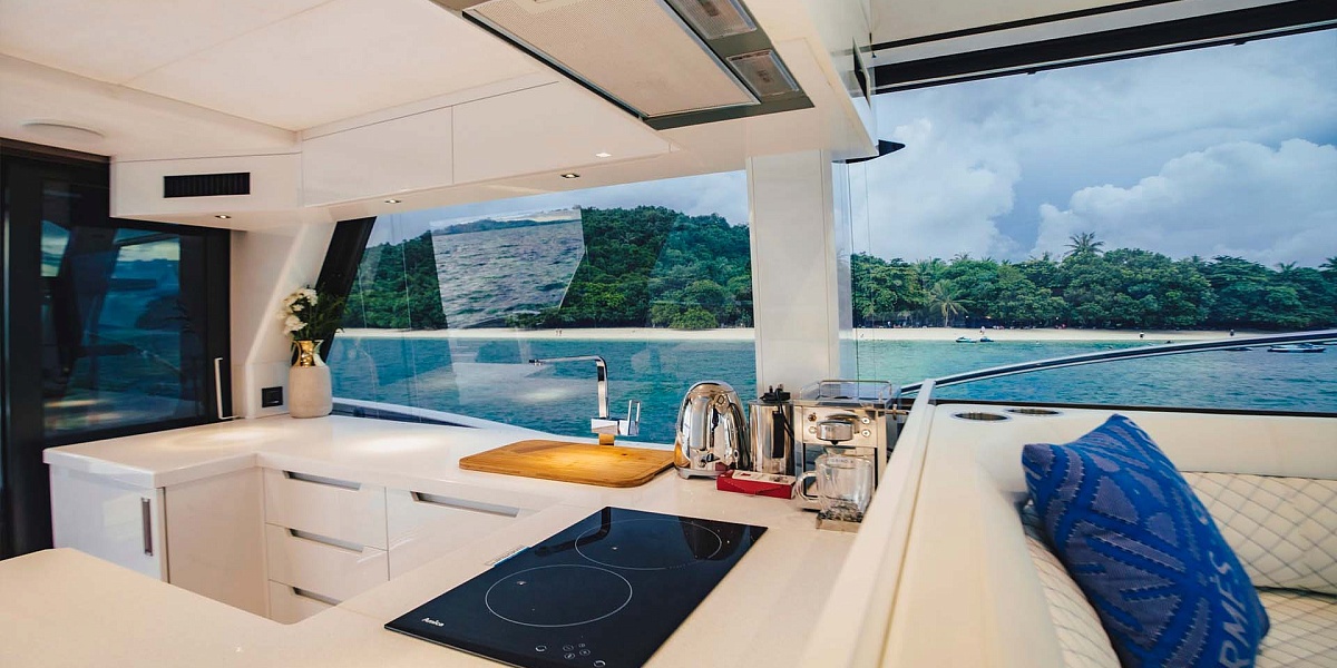 Аренда яхты Galeon 500 Liquid Asset на Пхукете